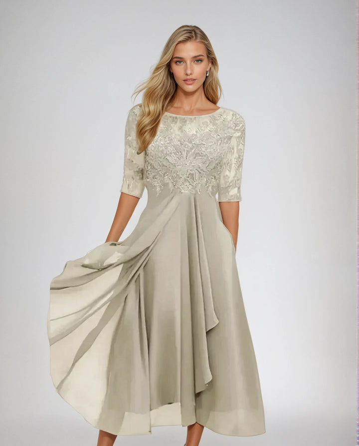Eilis | Graceful Detailed Dress