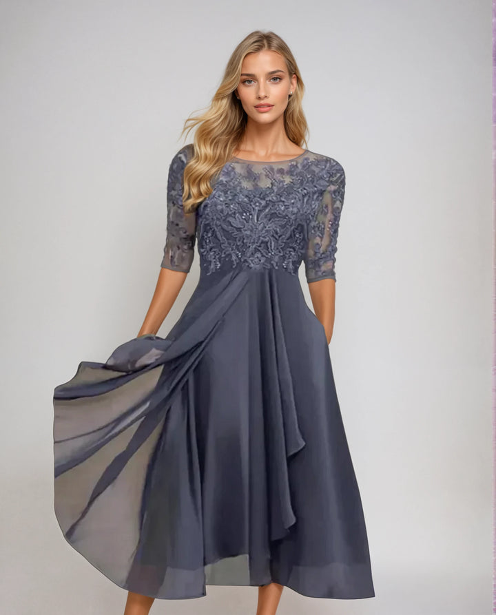 Eilis | Graceful Detailed Dress