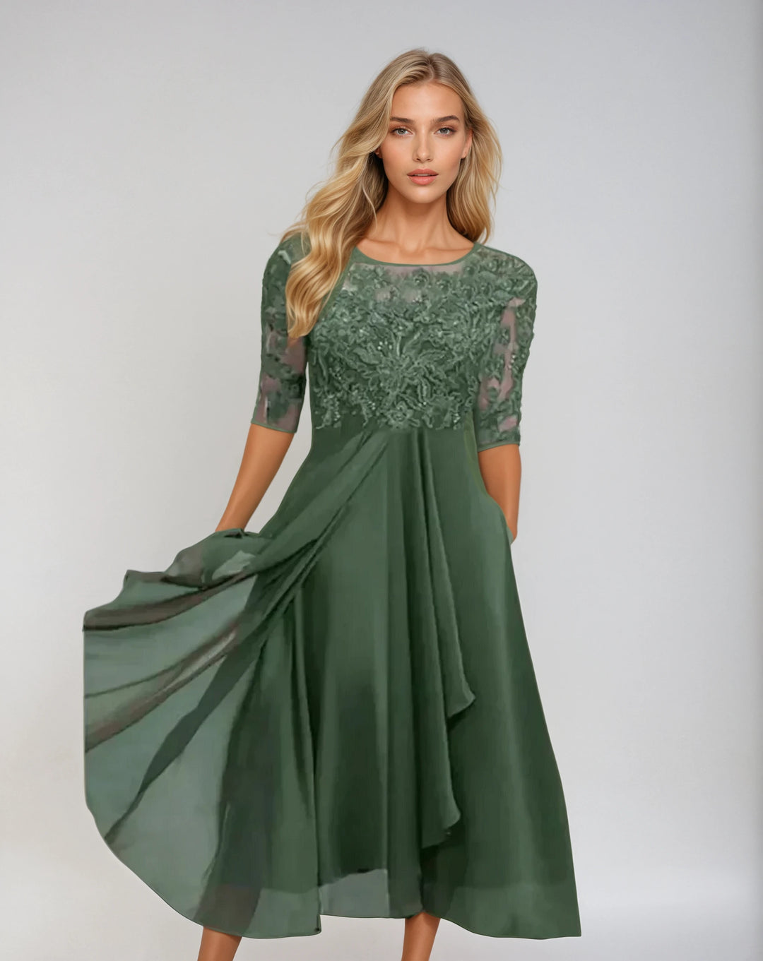Eilis | Graceful Detailed Dress